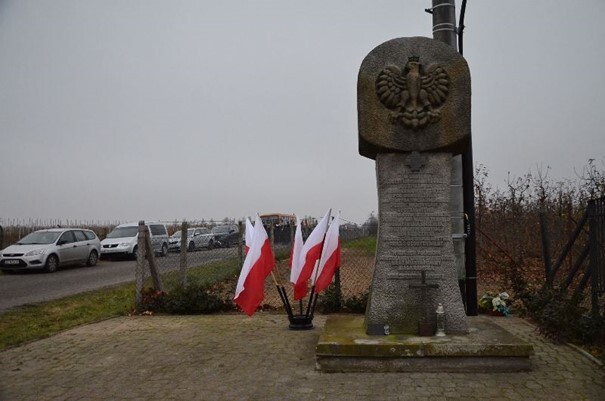 Pomnik upamiętniający bitwę w miejscowości Szwejki Wielkie Nowe