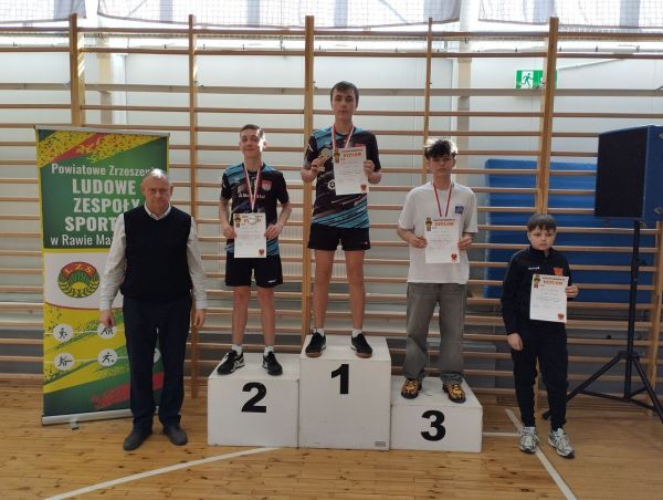 Fotogaleria - Komunikat końcowy Mistrzostw Powiatu Rawskiego w tenisie stołowym - Foto_0006