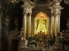 ołtarz główny w kościele Ojców Pasjonistów w Rawie...