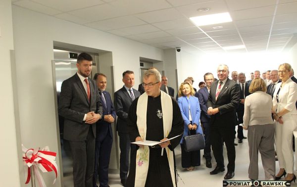 Fotogaleria - Otwarcie nowego pawilonu szpitala Św. Ducha w Rawie Mazowieckiej - Foto_0061