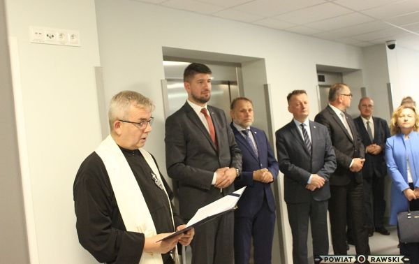 Fotogaleria - Otwarcie nowego pawilonu szpitala Św. Ducha w Rawie Mazowieckiej - Foto_0063