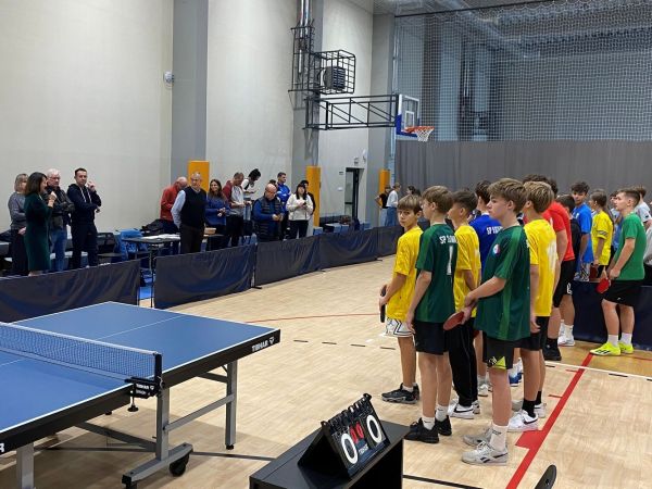 Fotogaleria - Komunikat końcowy Półfinału Wojewódzkiego Igrzysk Dzieci i Młodzieży Szkolnej w tenisie stołowym dziewcząt i...